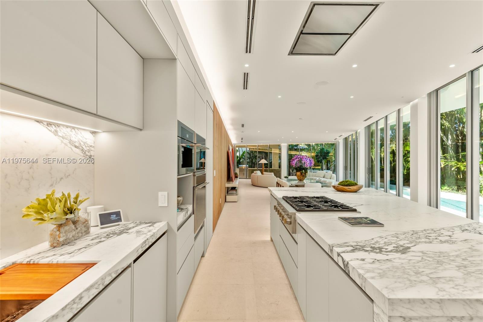 1616 Onaway Dr Miami, FL 33133