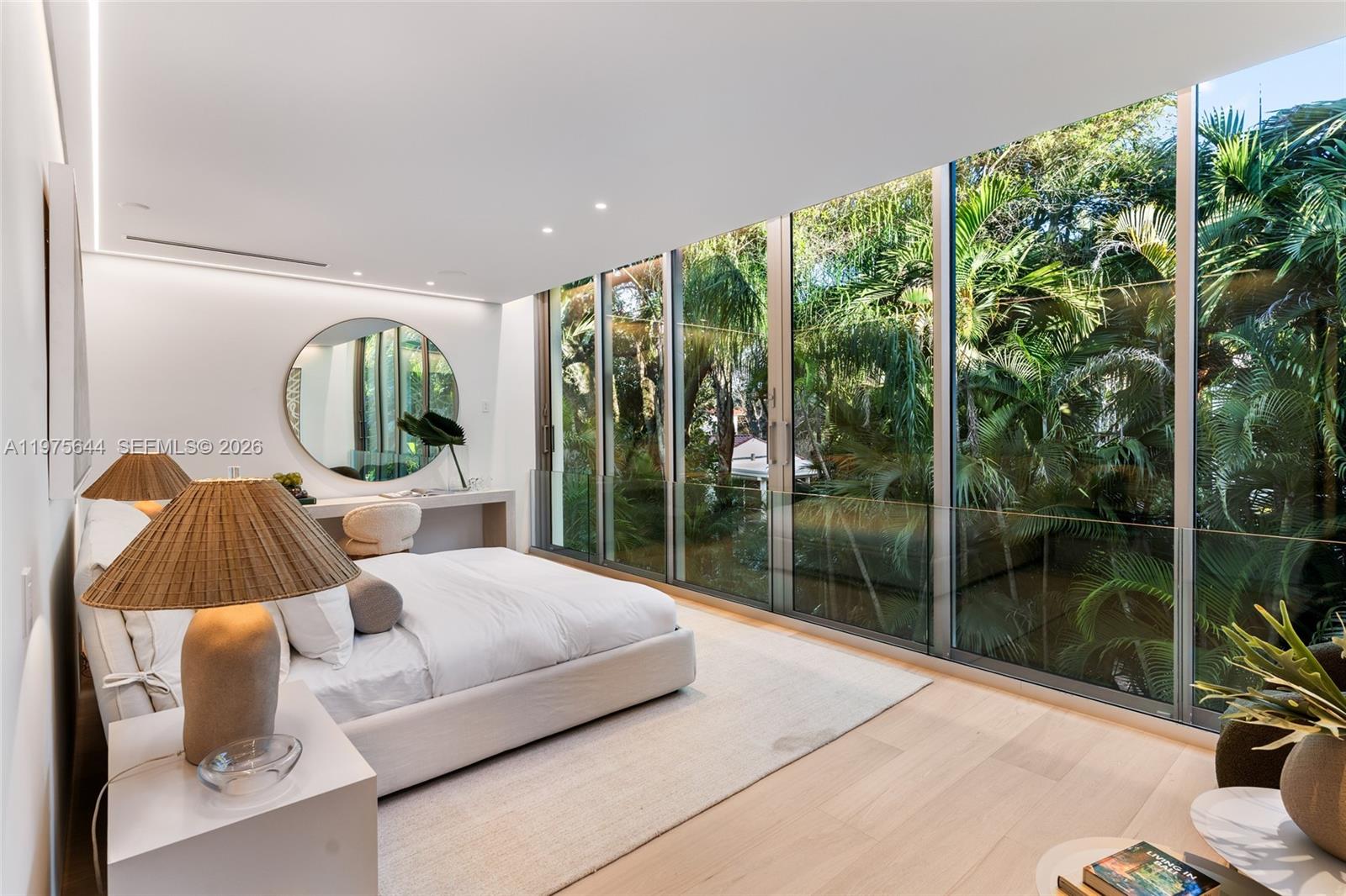 1616 Onaway Dr Miami, FL 33133