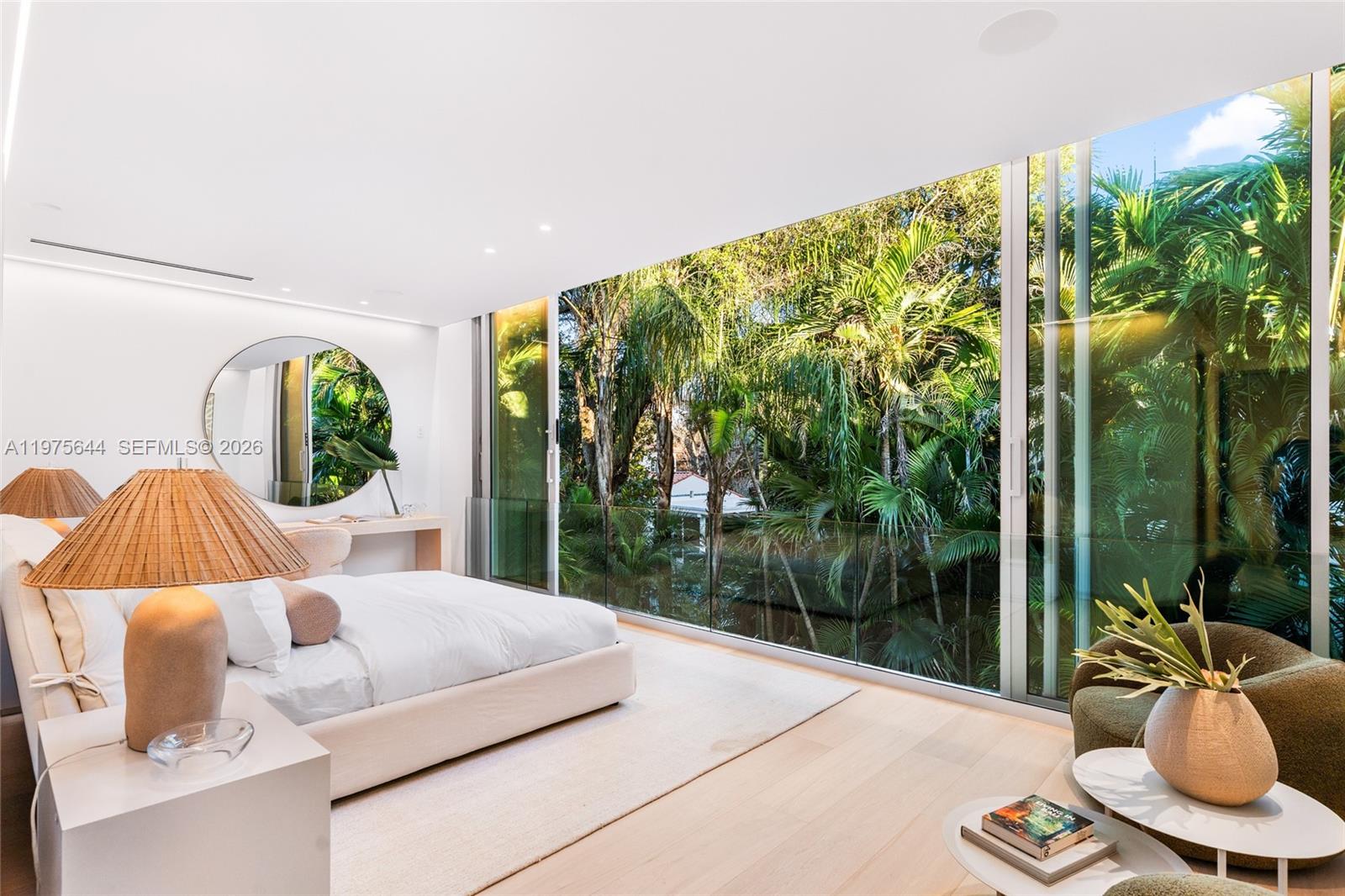 1616 Onaway Dr Miami, FL 33133