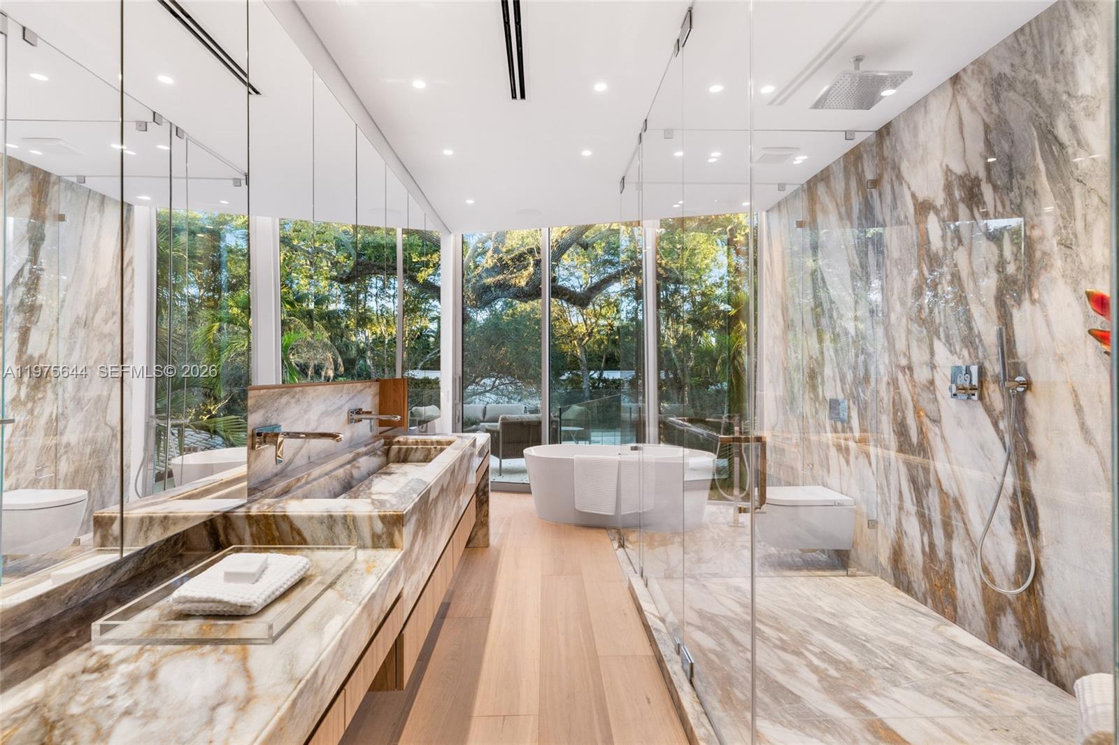 1616 Onaway Dr Miami, FL 33133