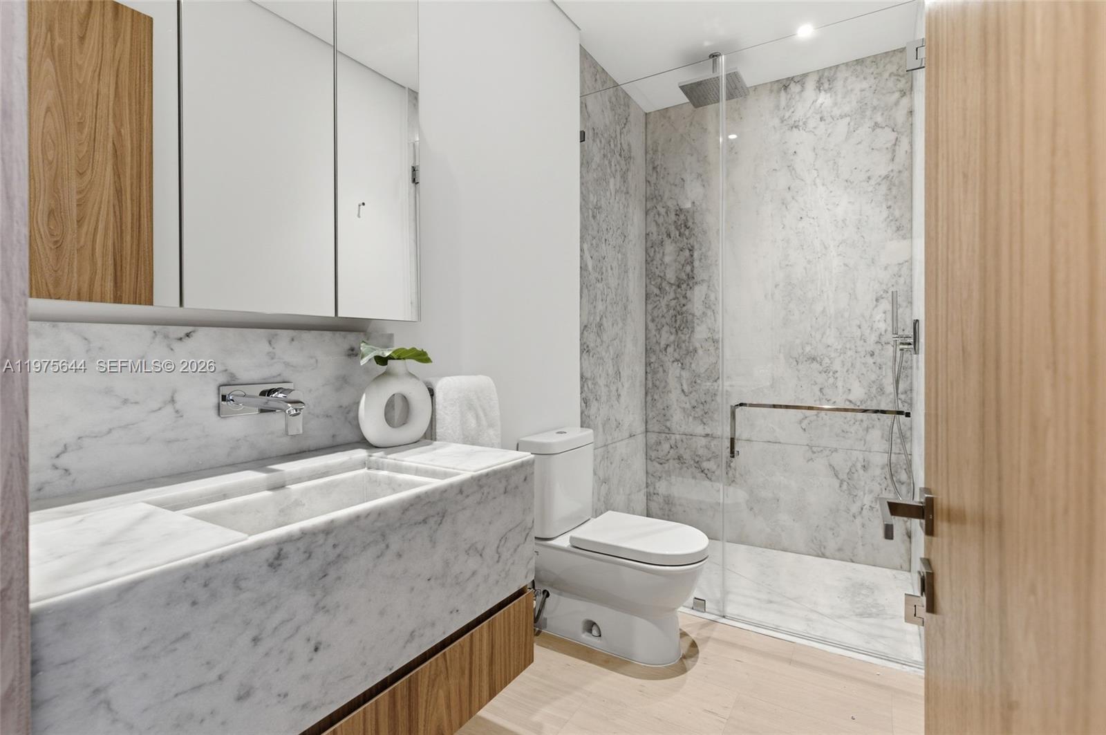 1616 Onaway Dr Miami, FL 33133