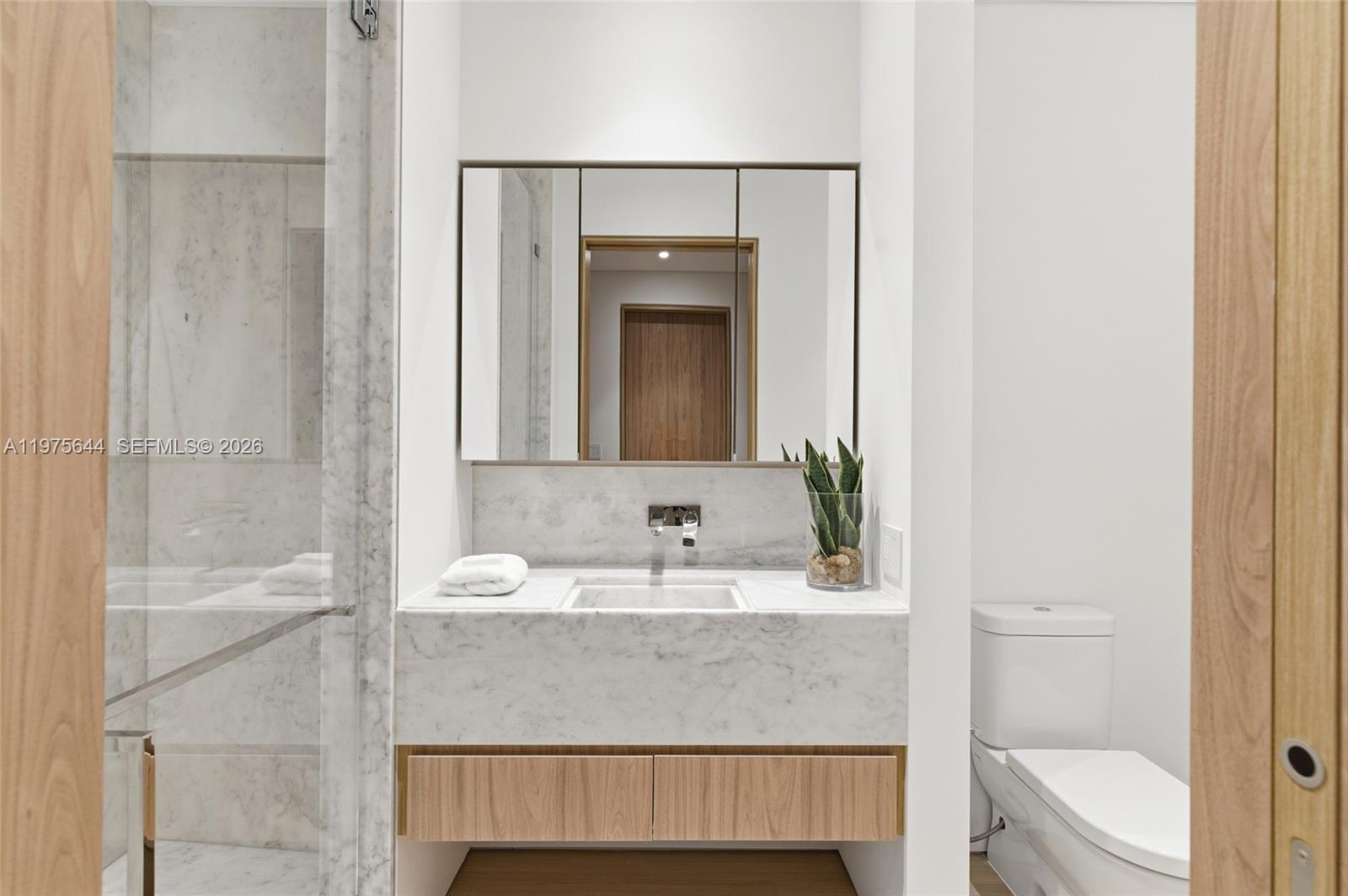 1616 Onaway Dr Miami, FL 33133