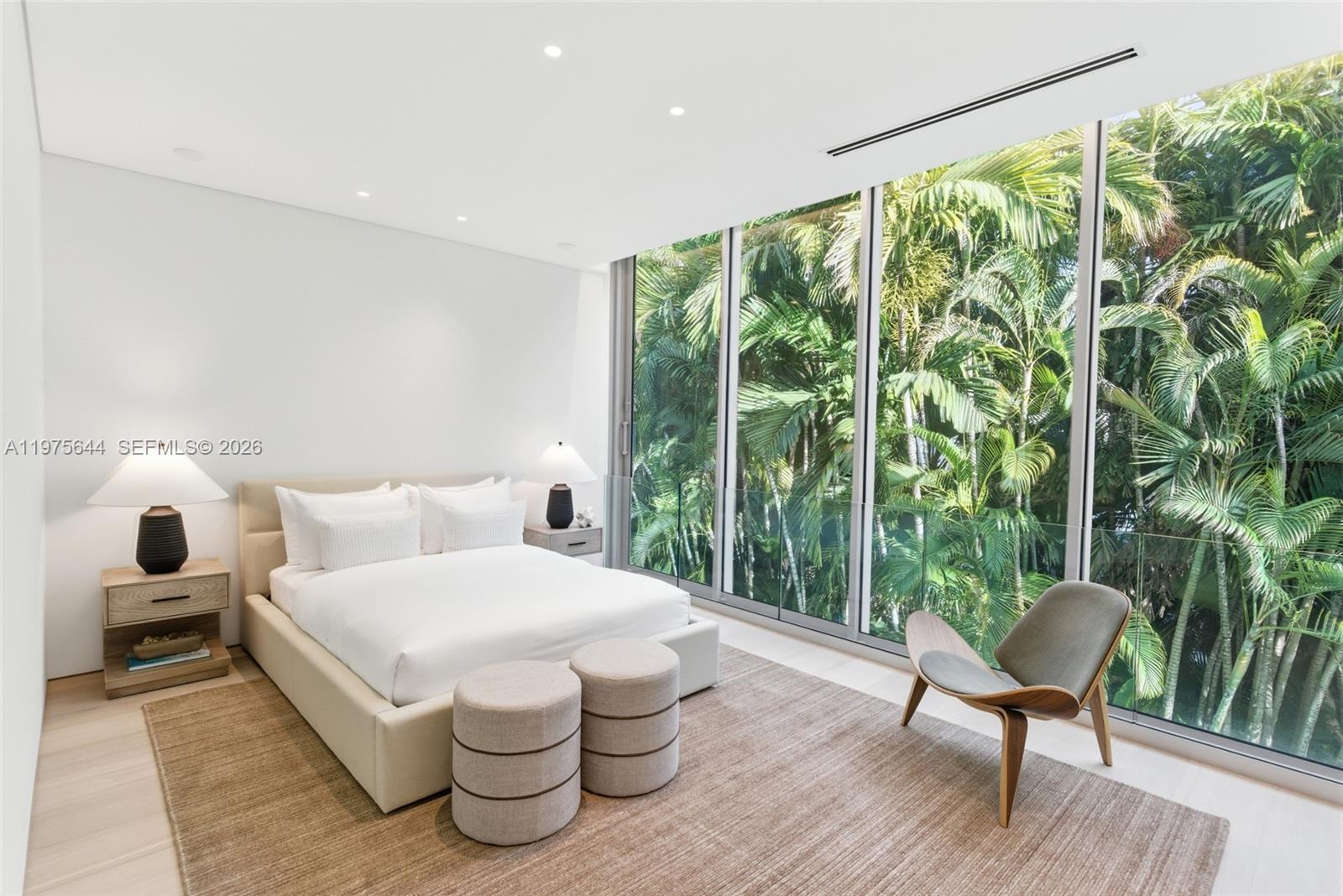 1616 Onaway Dr Miami, FL 33133