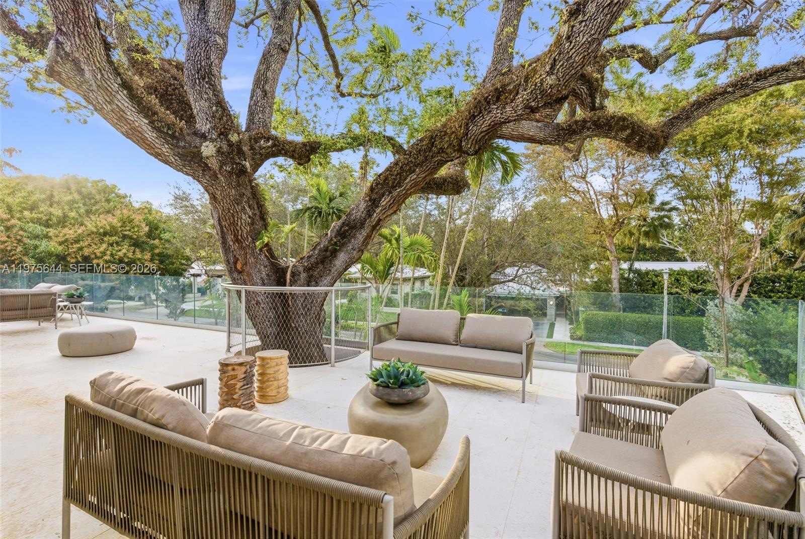 1616 Onaway Dr Miami, FL 33133