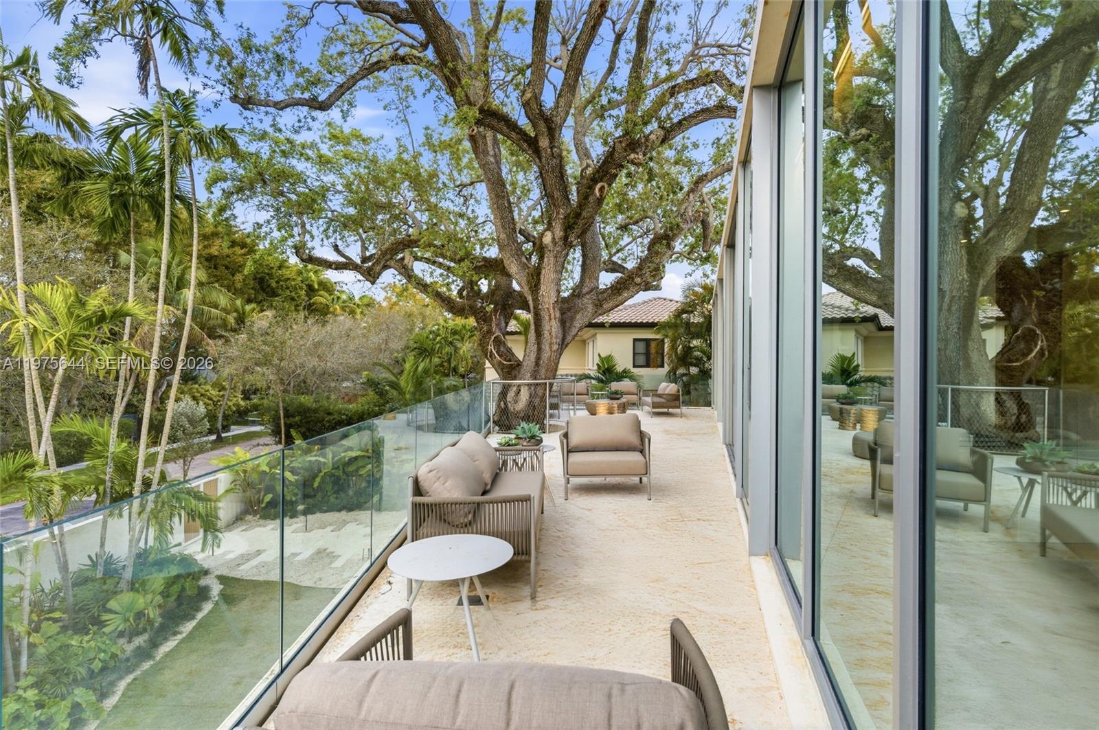 1616 Onaway Dr Miami, FL 33133