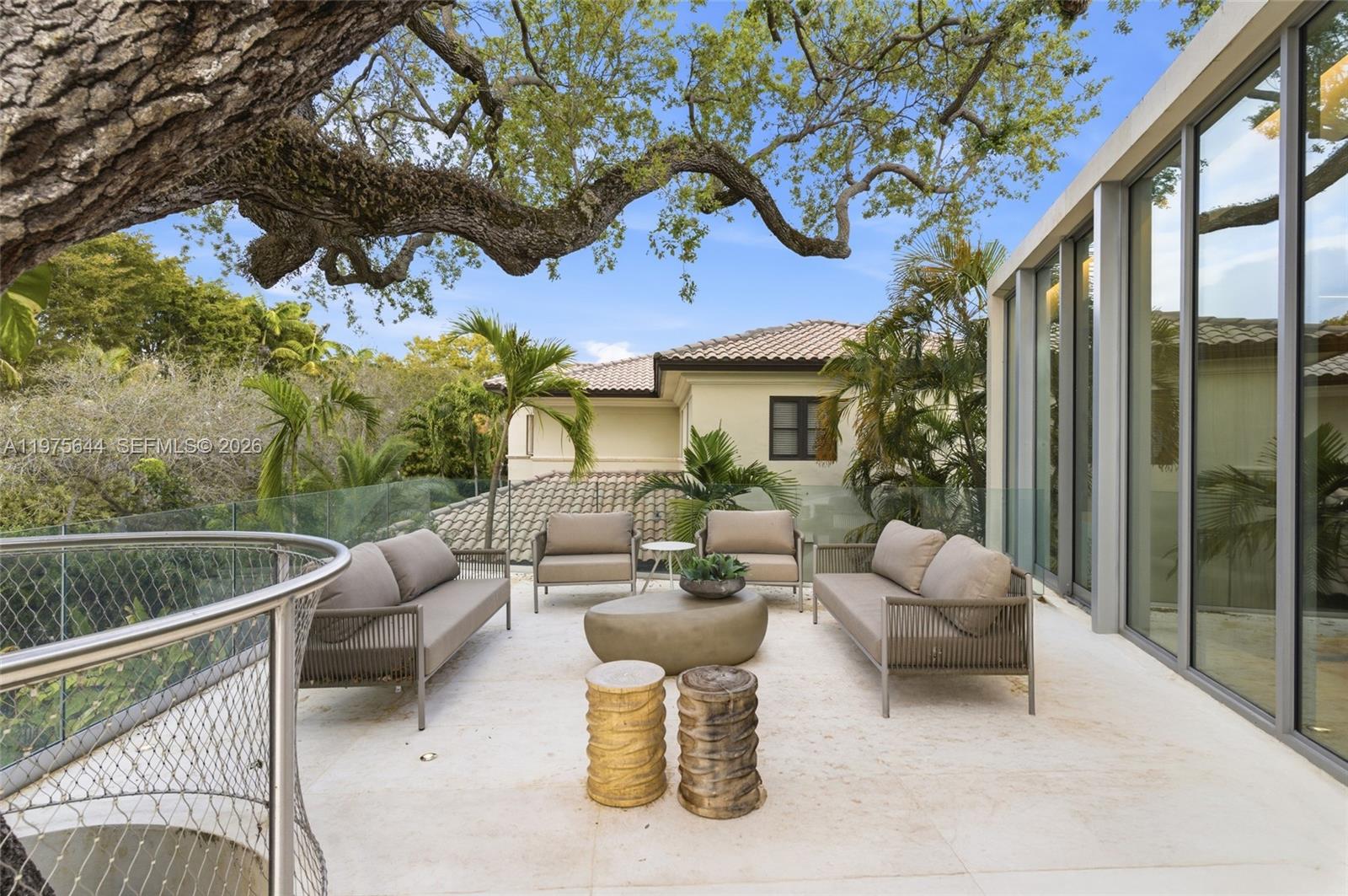 1616 Onaway Dr Miami, FL 33133