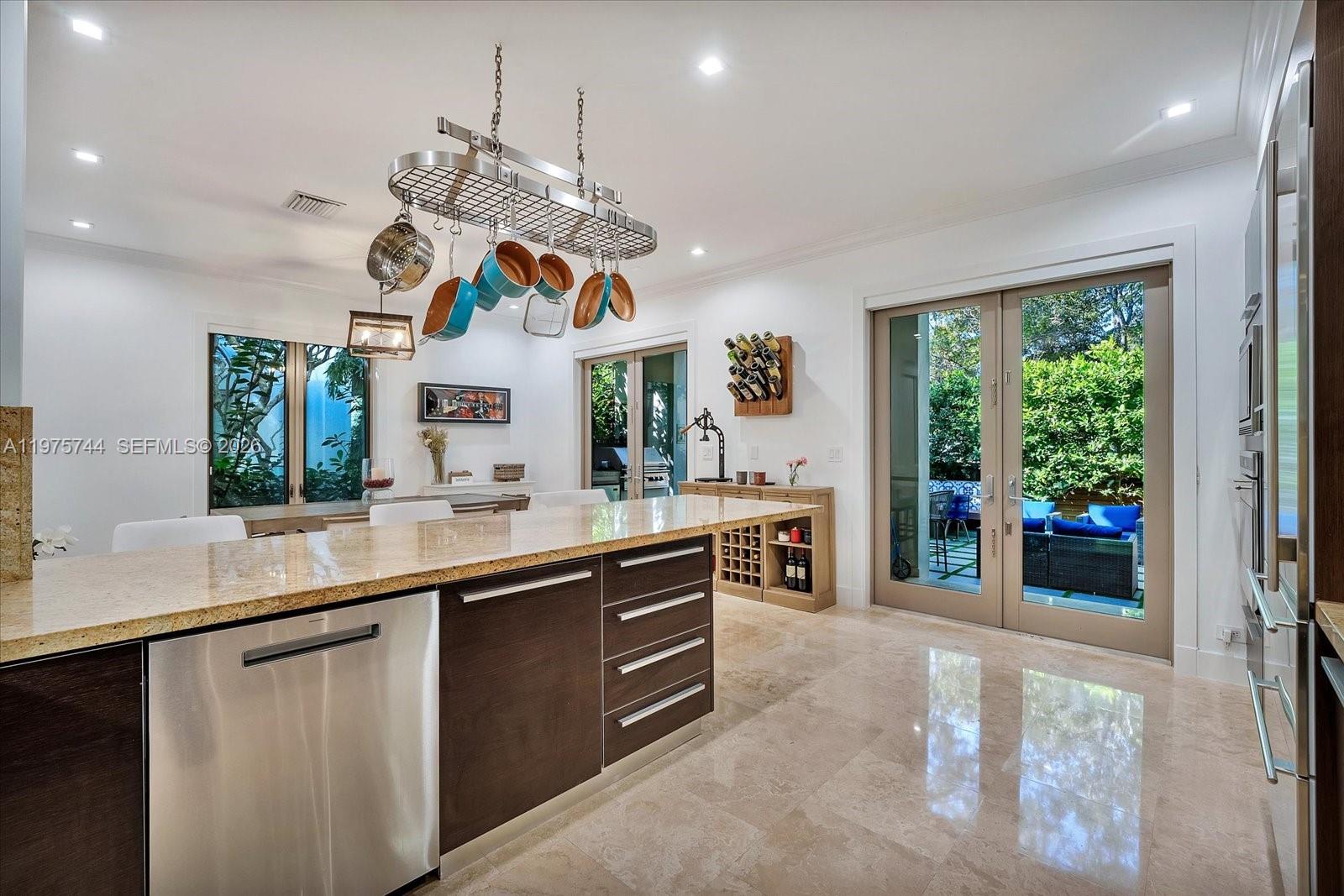 7440 SW 56th Ct Miami, FL 33143