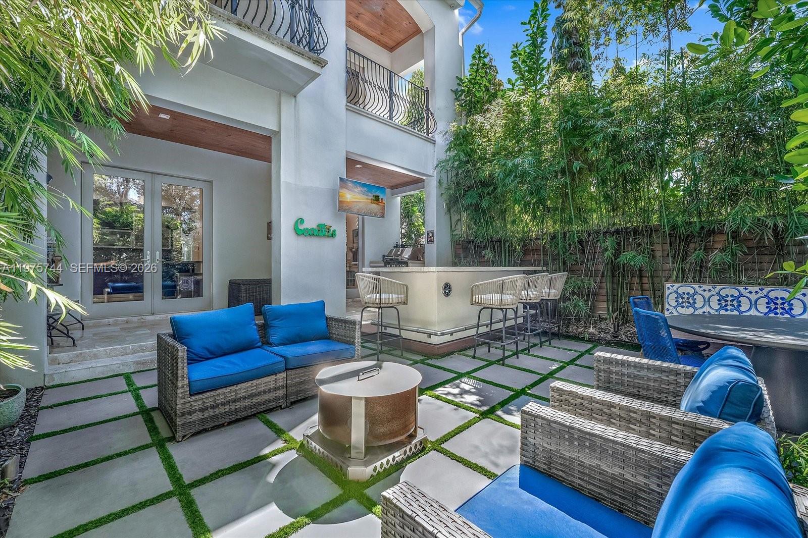 7440 SW 56th Ct Miami, FL 33143