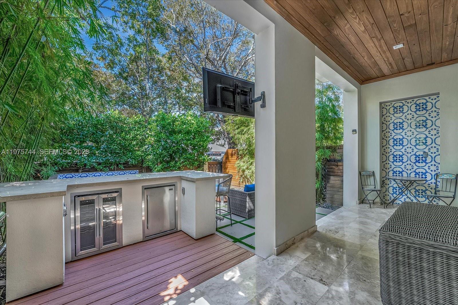 7440 SW 56th Ct Miami, FL 33143