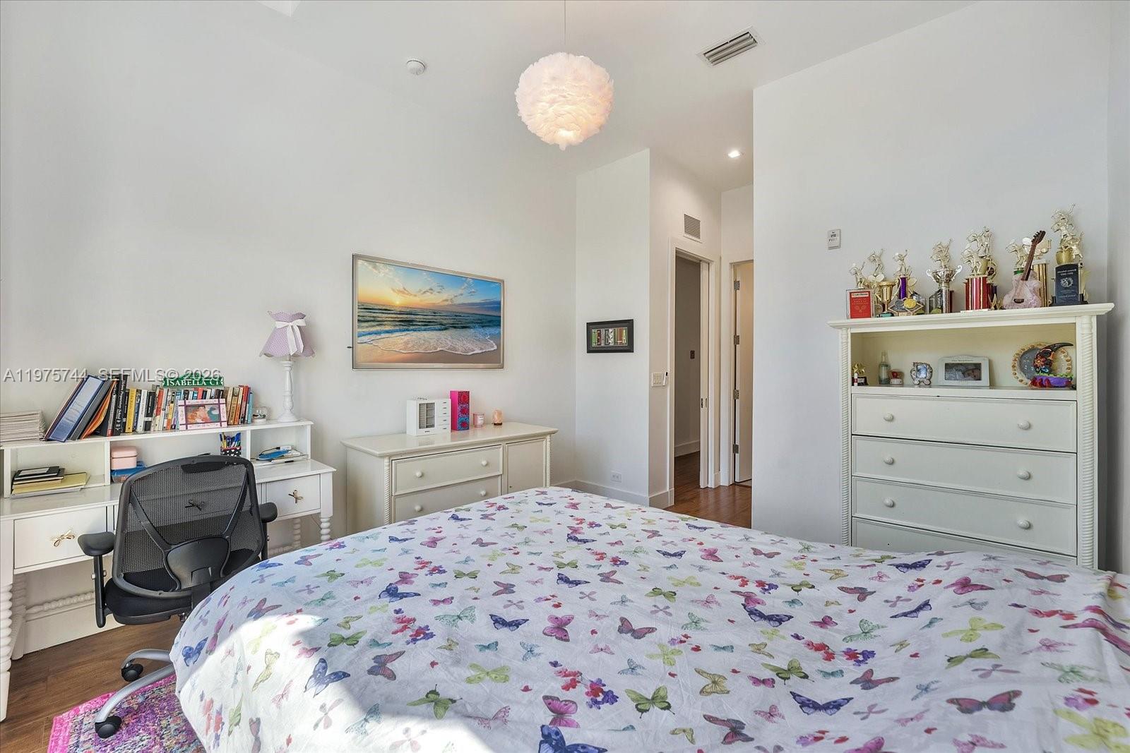 7440 SW 56th Ct Miami, FL 33143