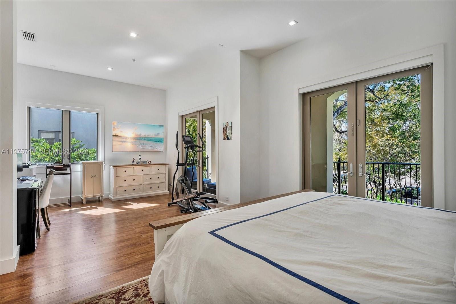 7440 SW 56th Ct Miami, FL 33143