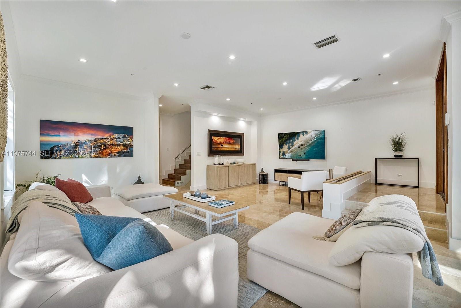 7440 SW 56th Ct Miami, FL 33143