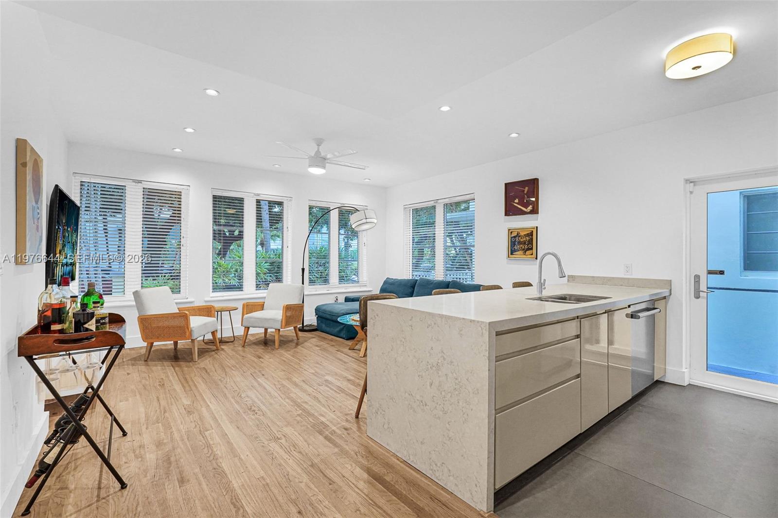 1018 Meridian Ave #1