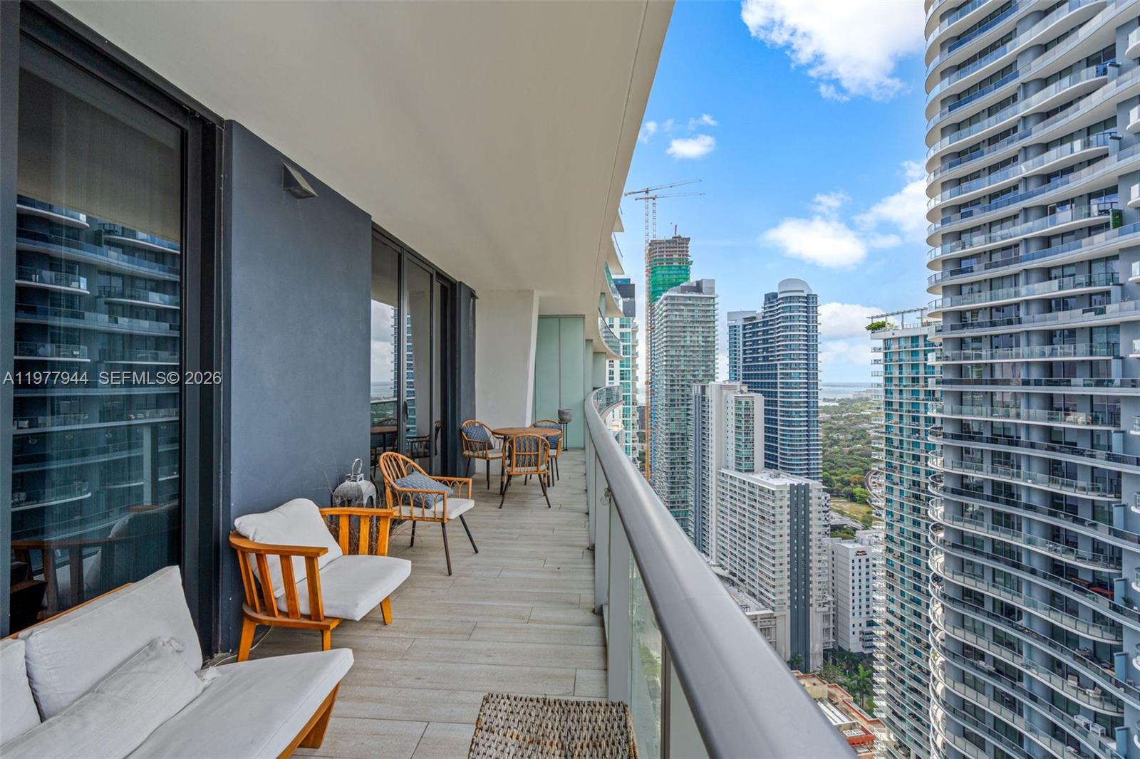 image 1010 Brickell19