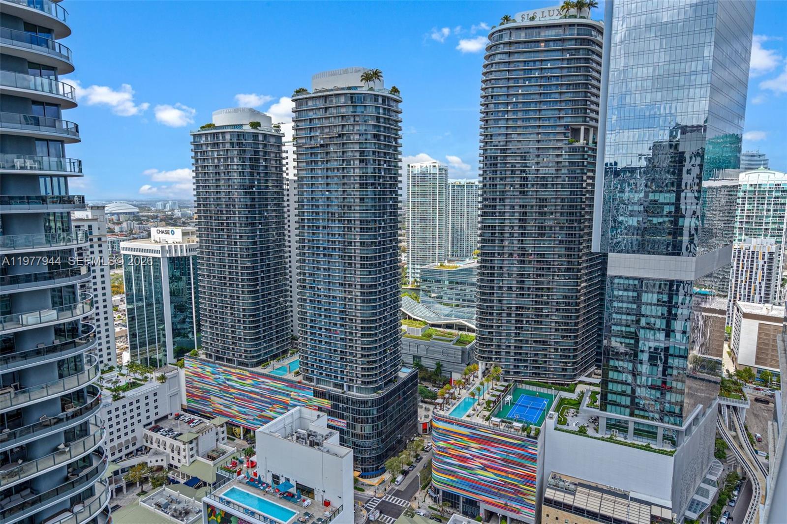 image 1010 Brickell23