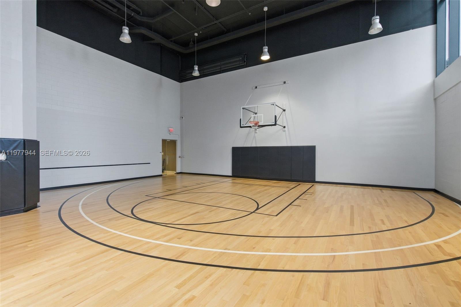 image 1010 Brickell24