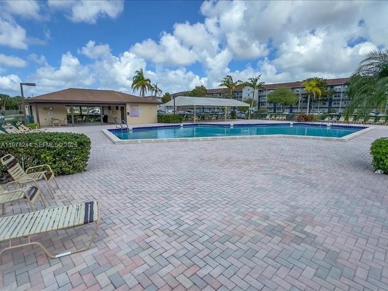 301 SW 135th Ave #108C Pembroke Pines, FL 33027