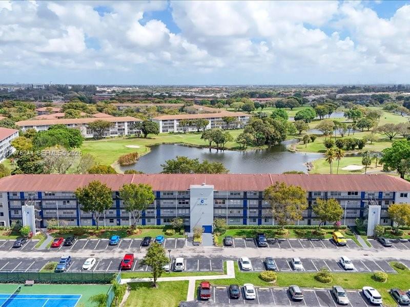 301 SW 135th Ave #108C Pembroke Pines, FL 33027