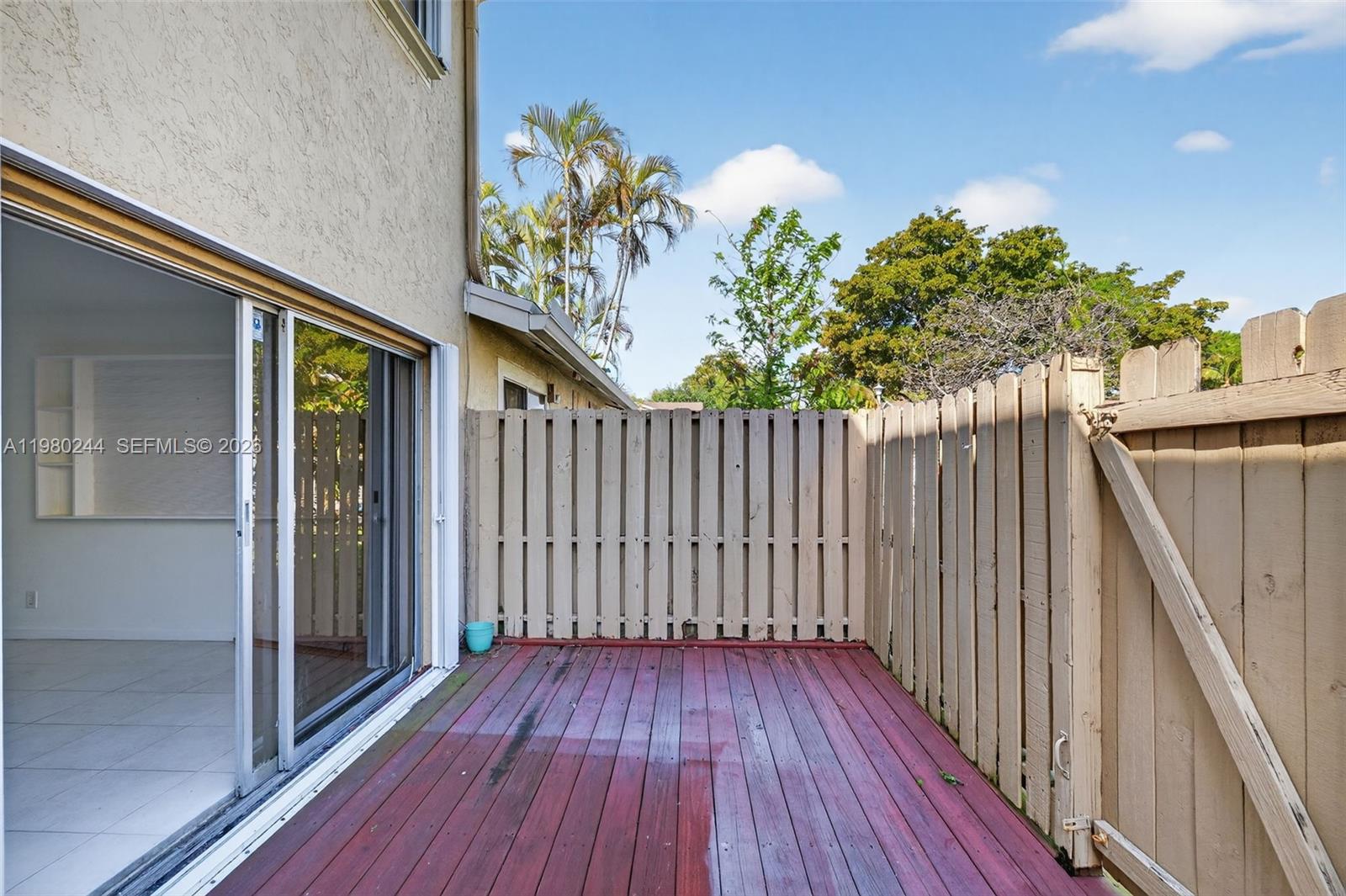 5843 Woodlands Blvd Tamarac, FL 33319