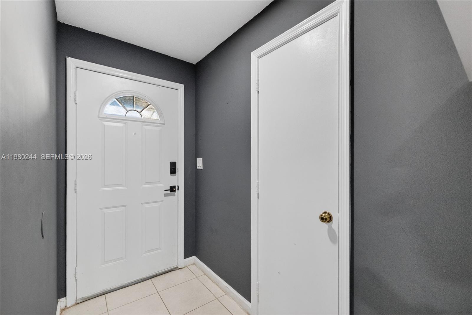 5843 Woodlands Blvd Tamarac, FL 33319