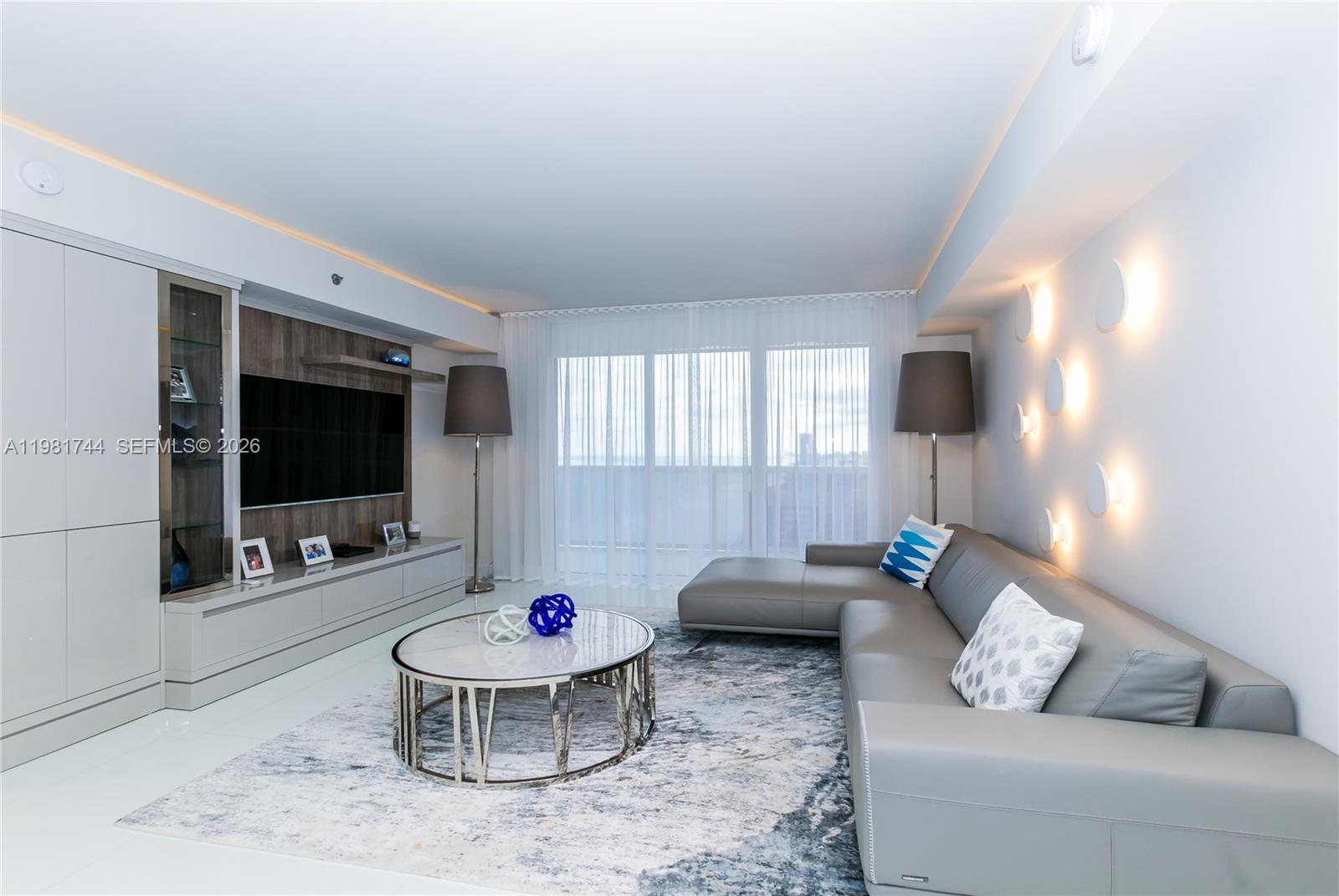 1830 S Ocean Dr #2903