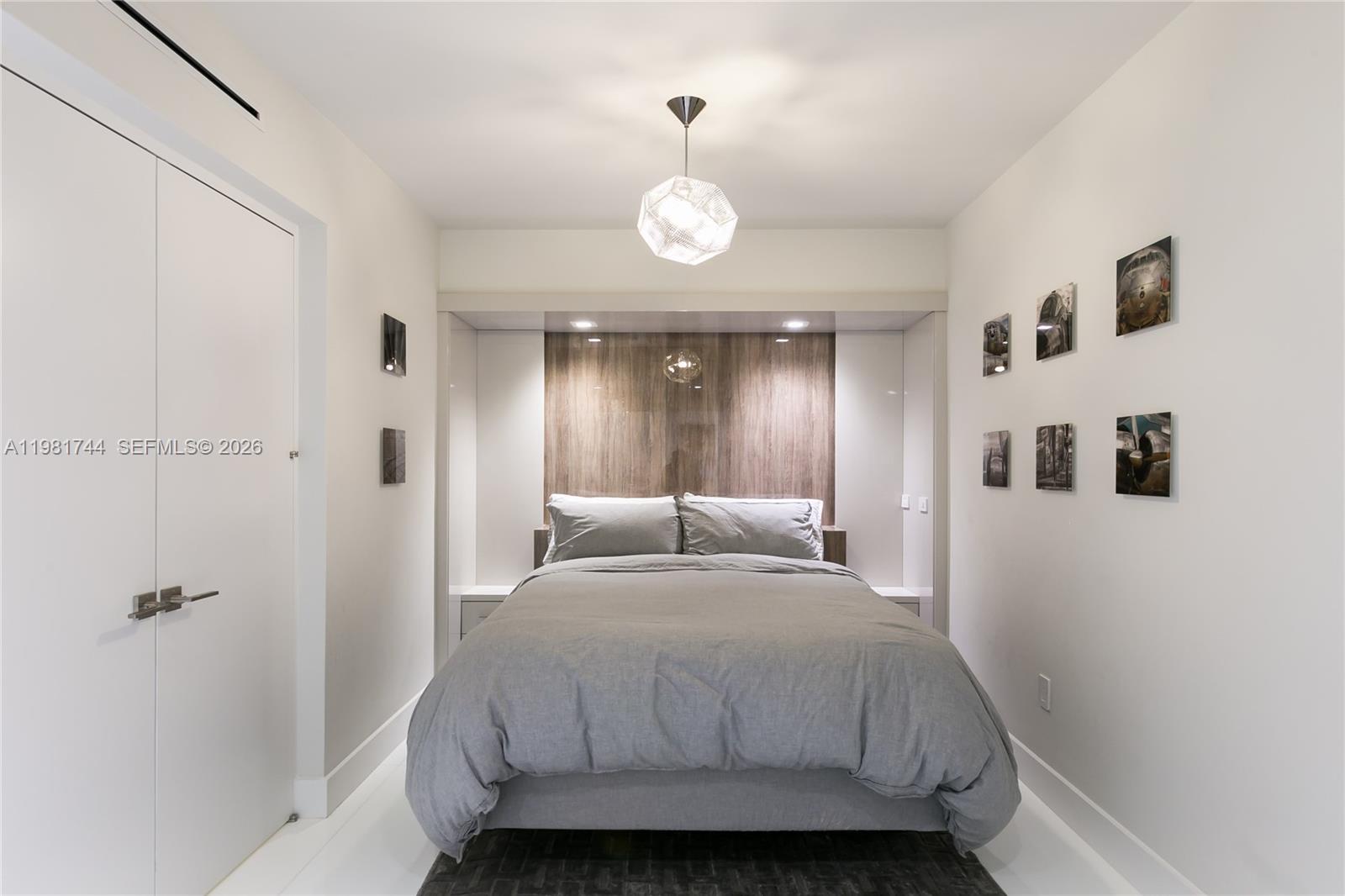 image Beach Club 216