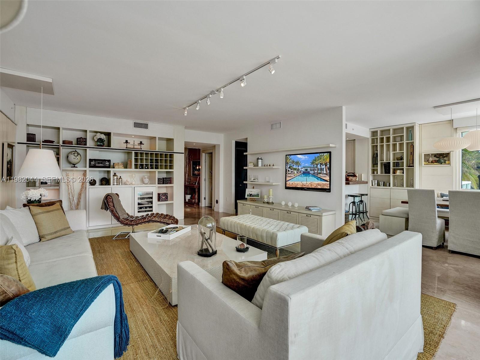 3201 NE 183rd St #301 Aventura, FL 33160