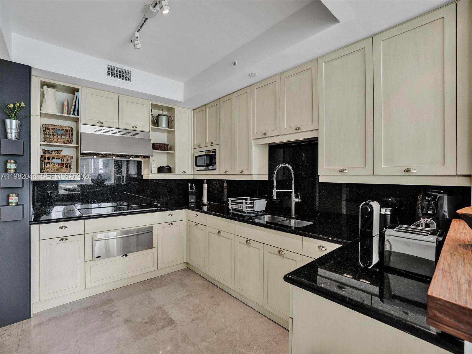 3201 NE 183rd St #301 Aventura, FL 33160