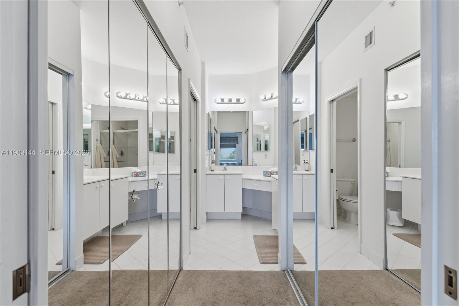 7765 Yardley Dr #313 Tamarac, FL 33321