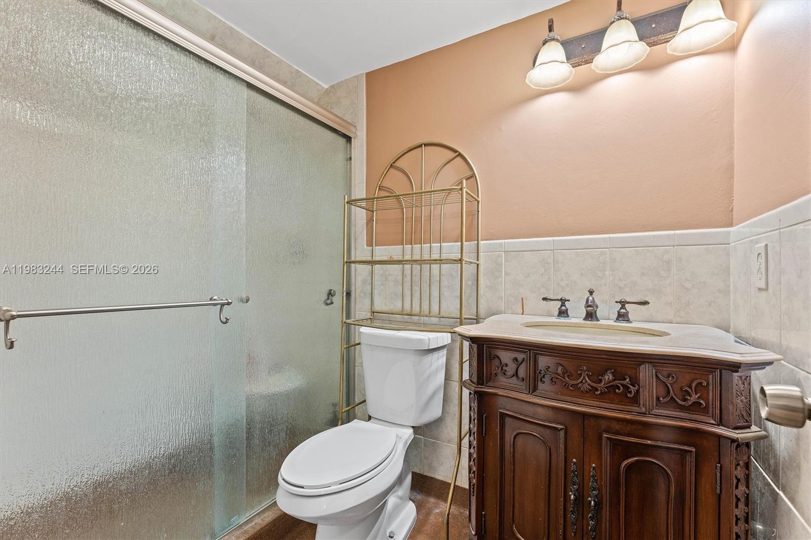 314 NE 142nd St #16C Miami, FL 33161