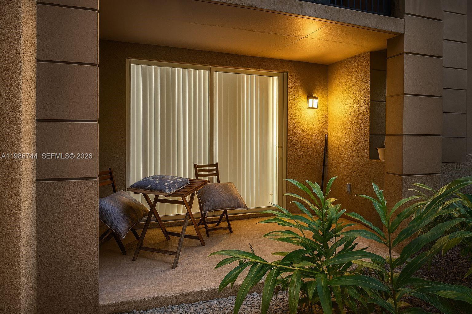 image Porto Bellagio Condo1