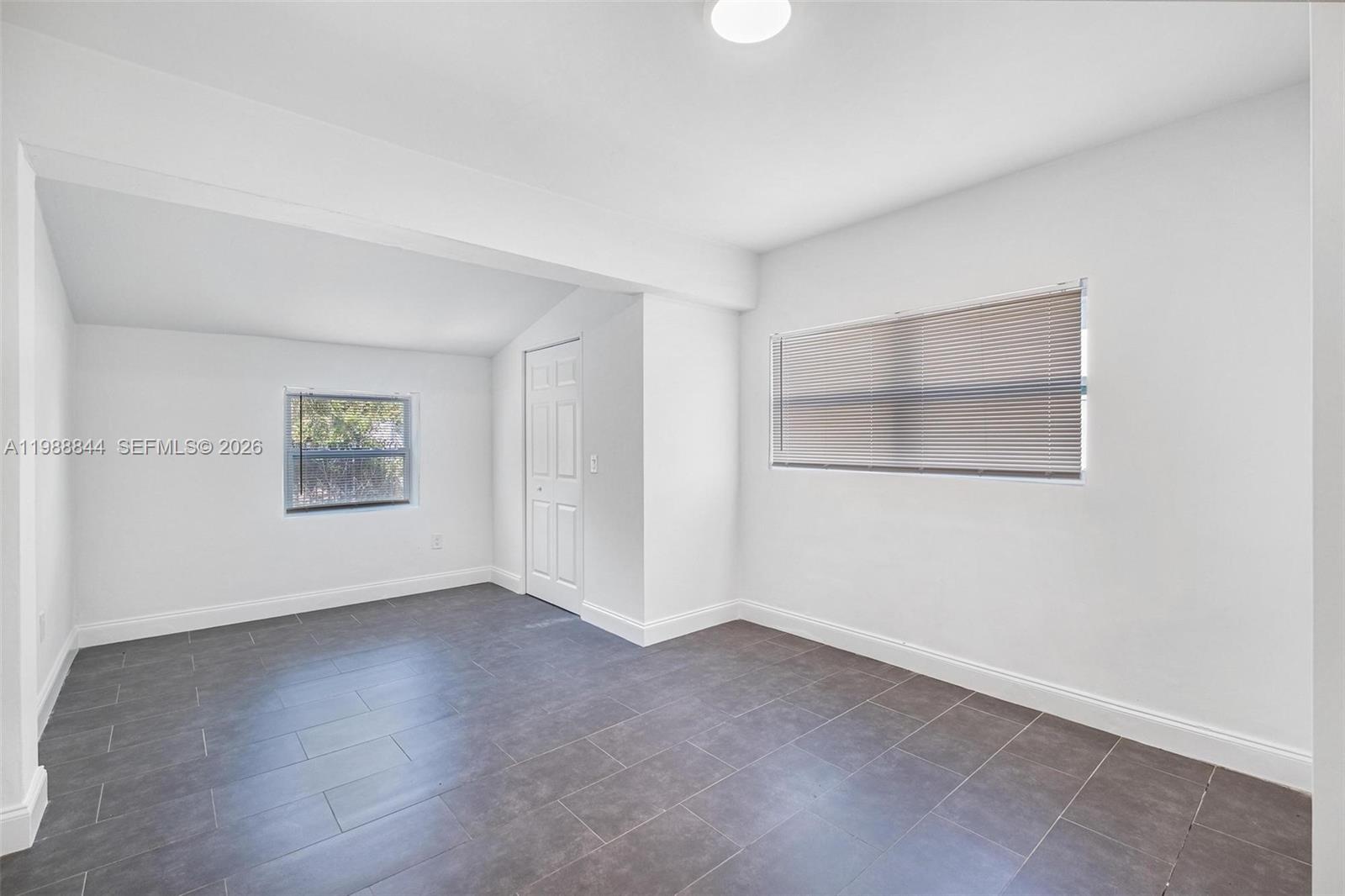 529 NW 42nd St Miami, FL 33127