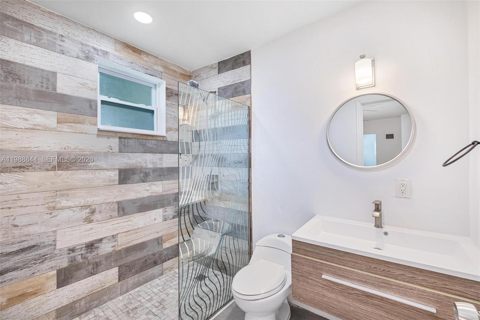 529 NW 42nd St Miami, FL 33127