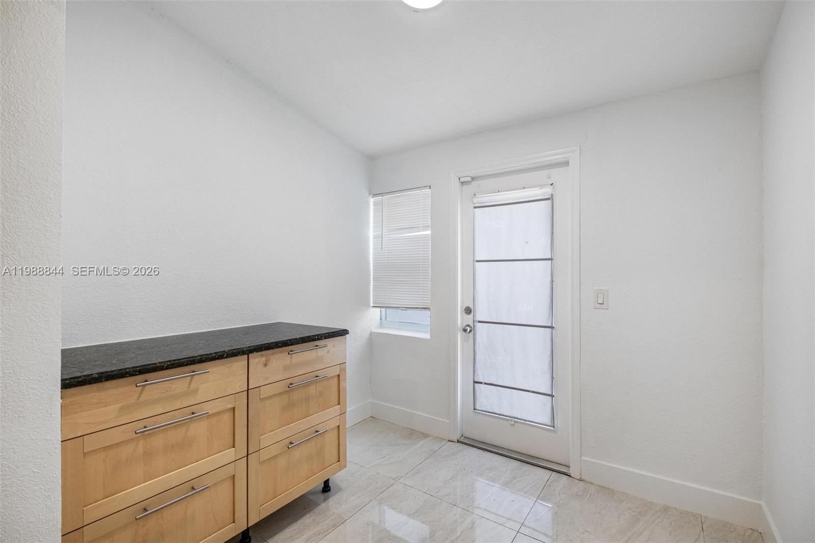 529 NW 42nd St Miami, FL 33127