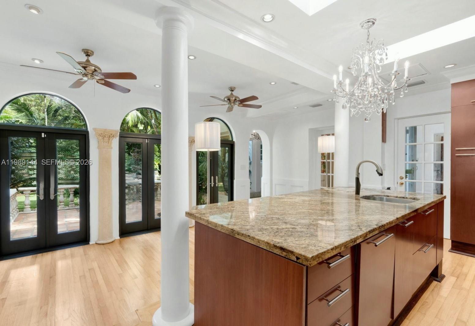 3685 Royal Palm Ave Miami, FL 33133