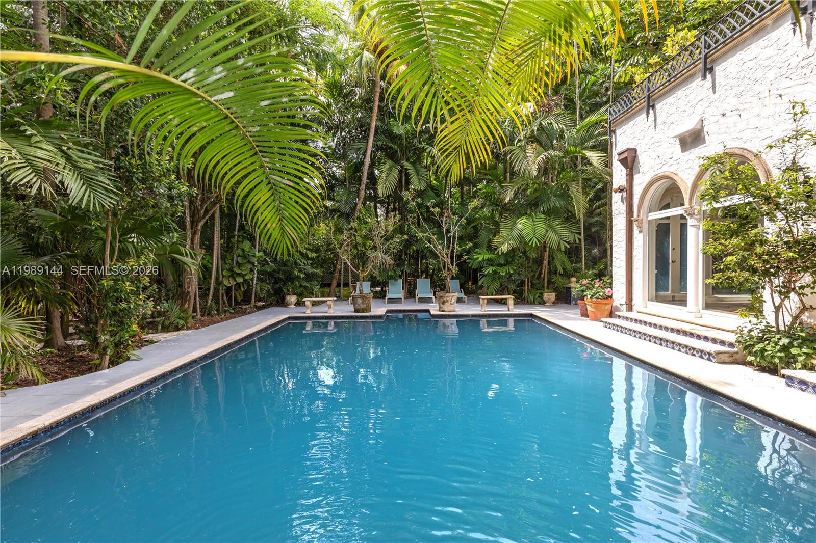 3685 Royal Palm Ave Miami, FL 33133