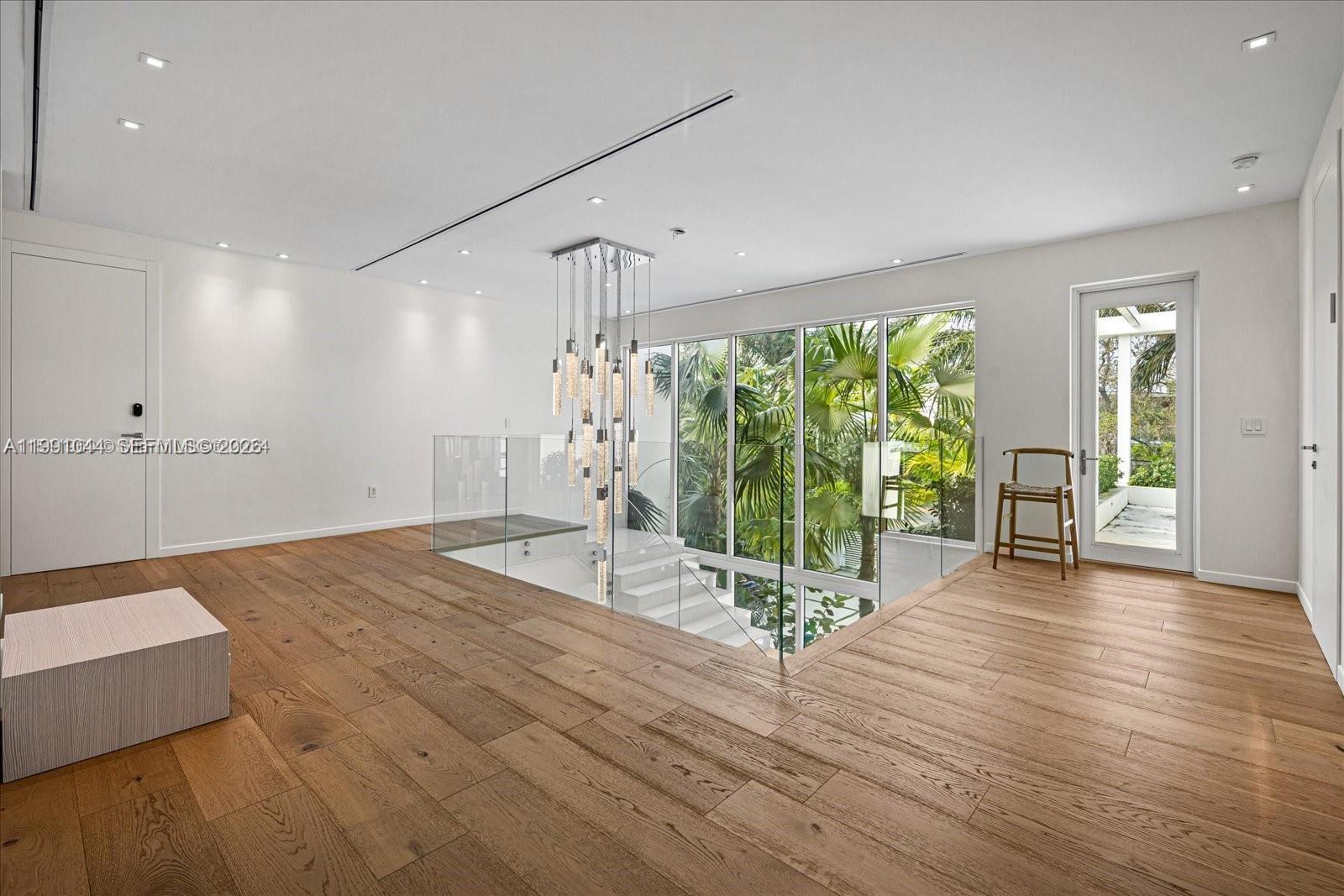 3465 N Meridian Ave Miami Beach, FL 33140