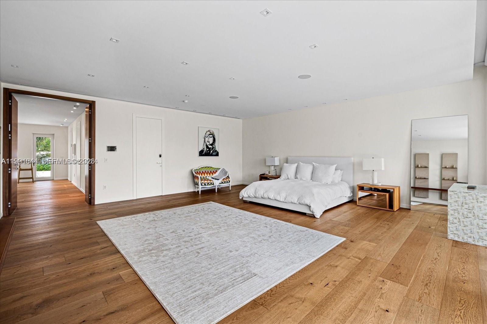 3465 N Meridian Ave Miami Beach, FL 33140