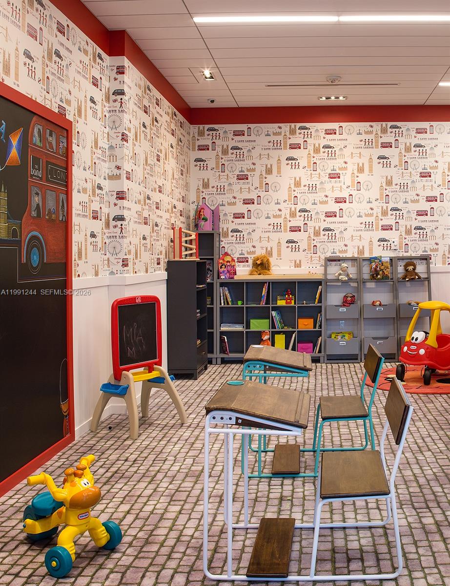 1080 Brickell Ave #205 Miami, FL 33131