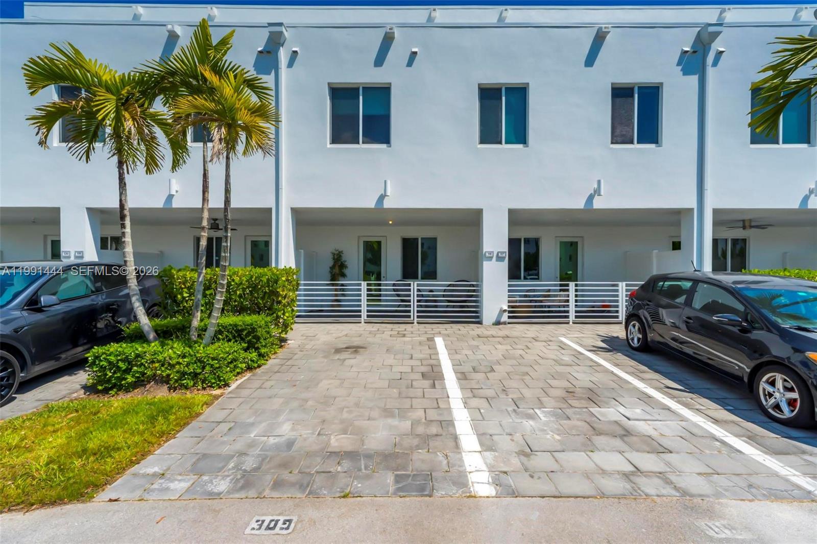 6416 NW 102nd Ct #118 Doral, FL 33178