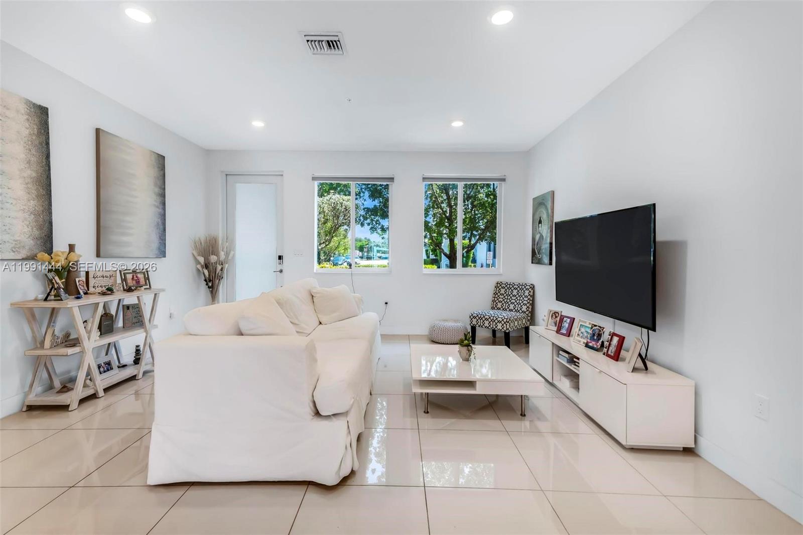 6416 NW 102nd Ct #118 Doral, FL 33178