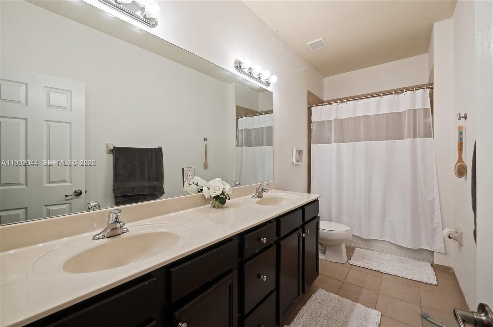 22780 SW 92nd Ct Cutler Bay, FL 33190