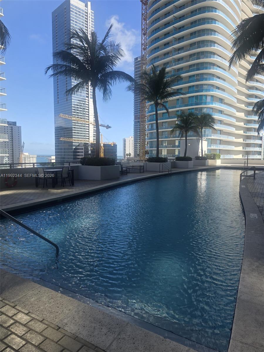 60 SW 13th St #2604 Miami, FL 33130