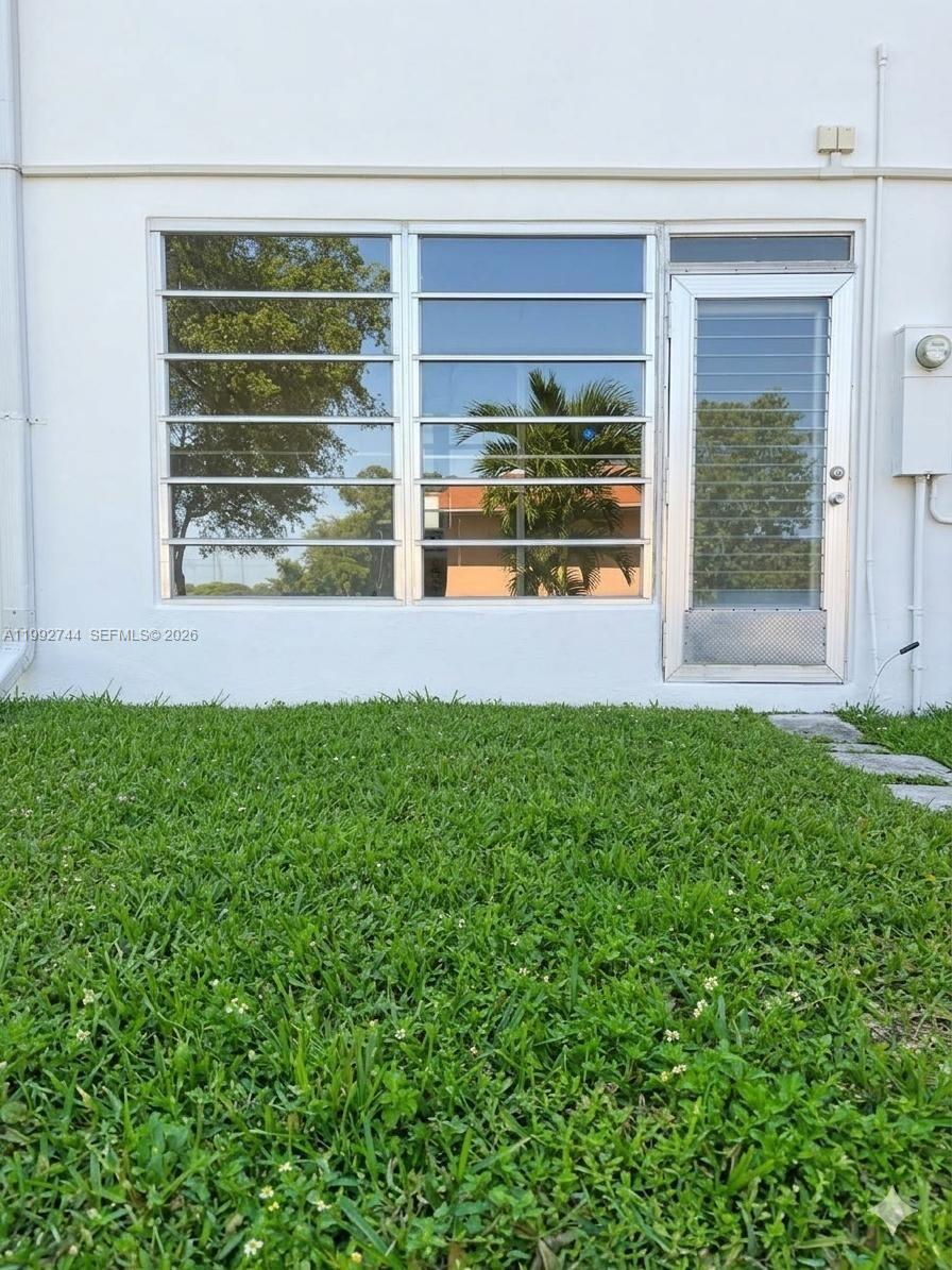 19051 NE 2nd Ave #1503 Miami, FL 33179