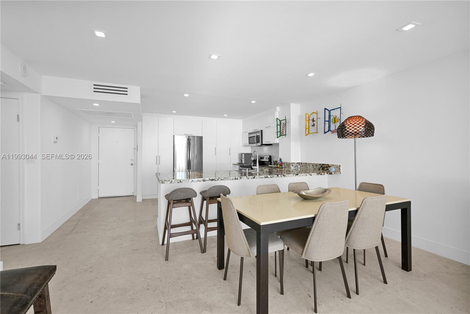 5555 Collins Ave #3N Miami Beach, FL 33140