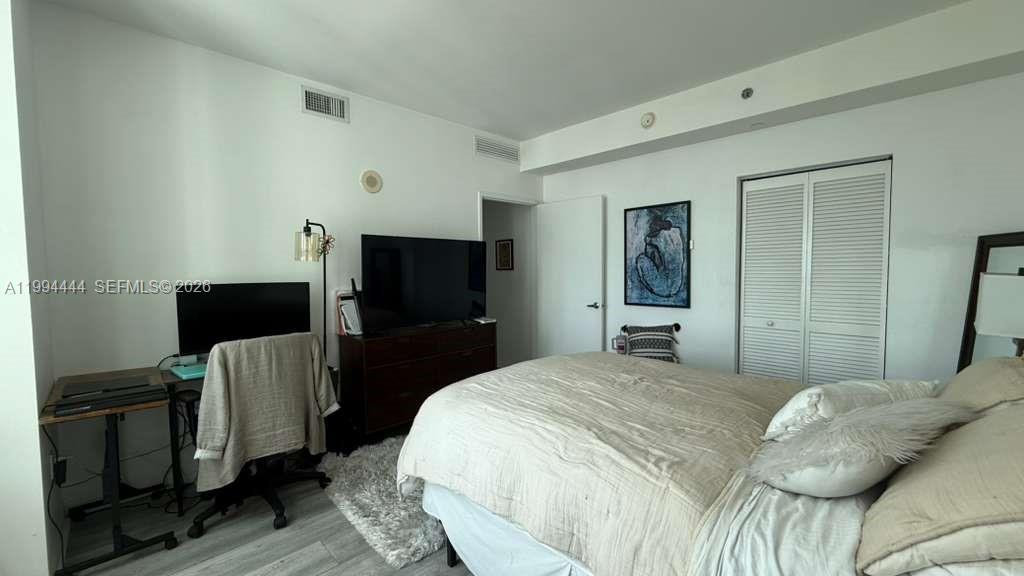 image The Plaza on Brickell West11