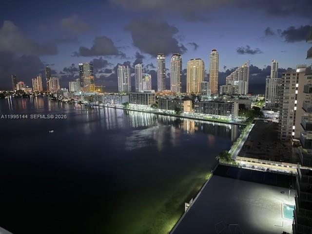 image Winston Towers 50043