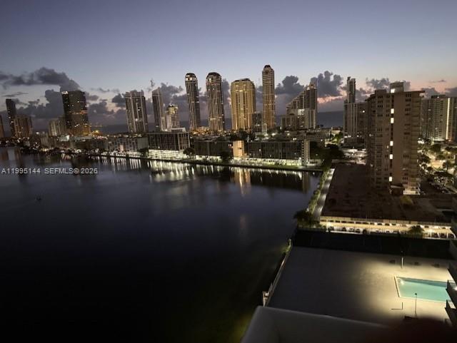 image Winston Towers 50045