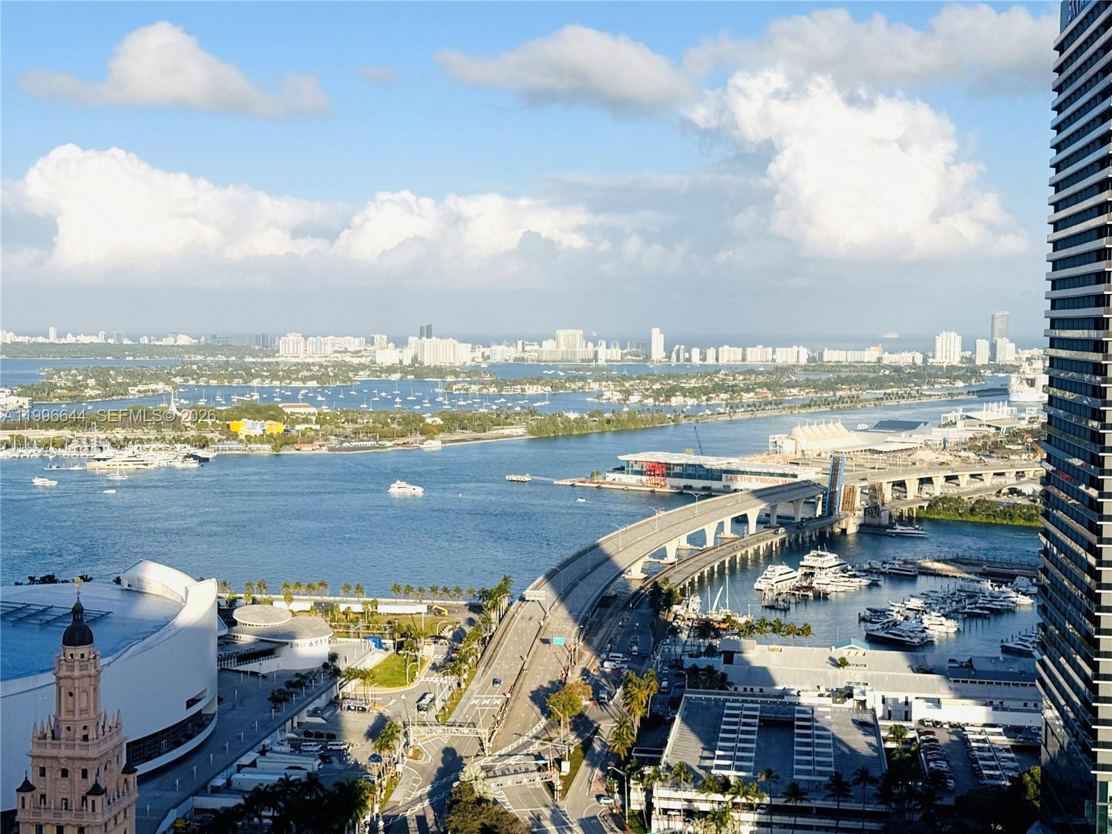 image 501 FIRST Residences25