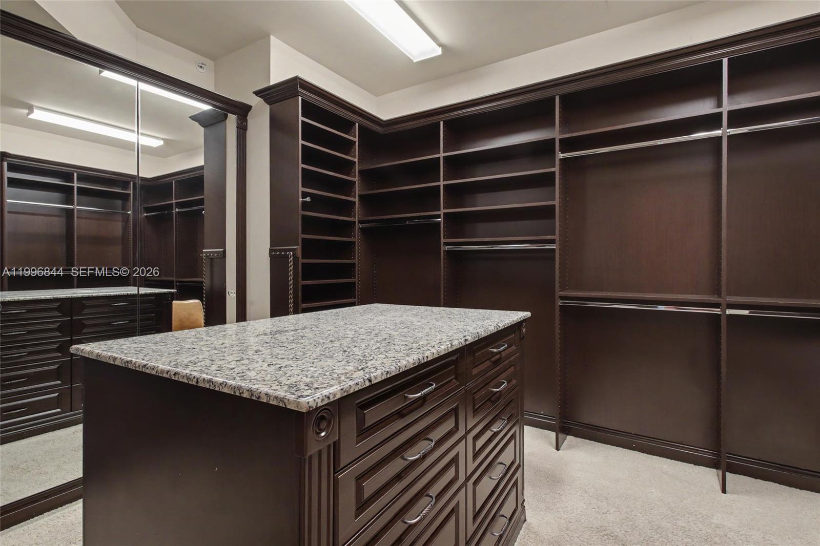 60 Edgewater Dr #3G Coral Gables, FL 33133